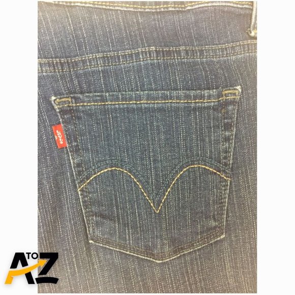 Levis 512 Perfectly Slimming Womens Jeans Capri Size 12 Blue Stretch - Picture 3 of 13